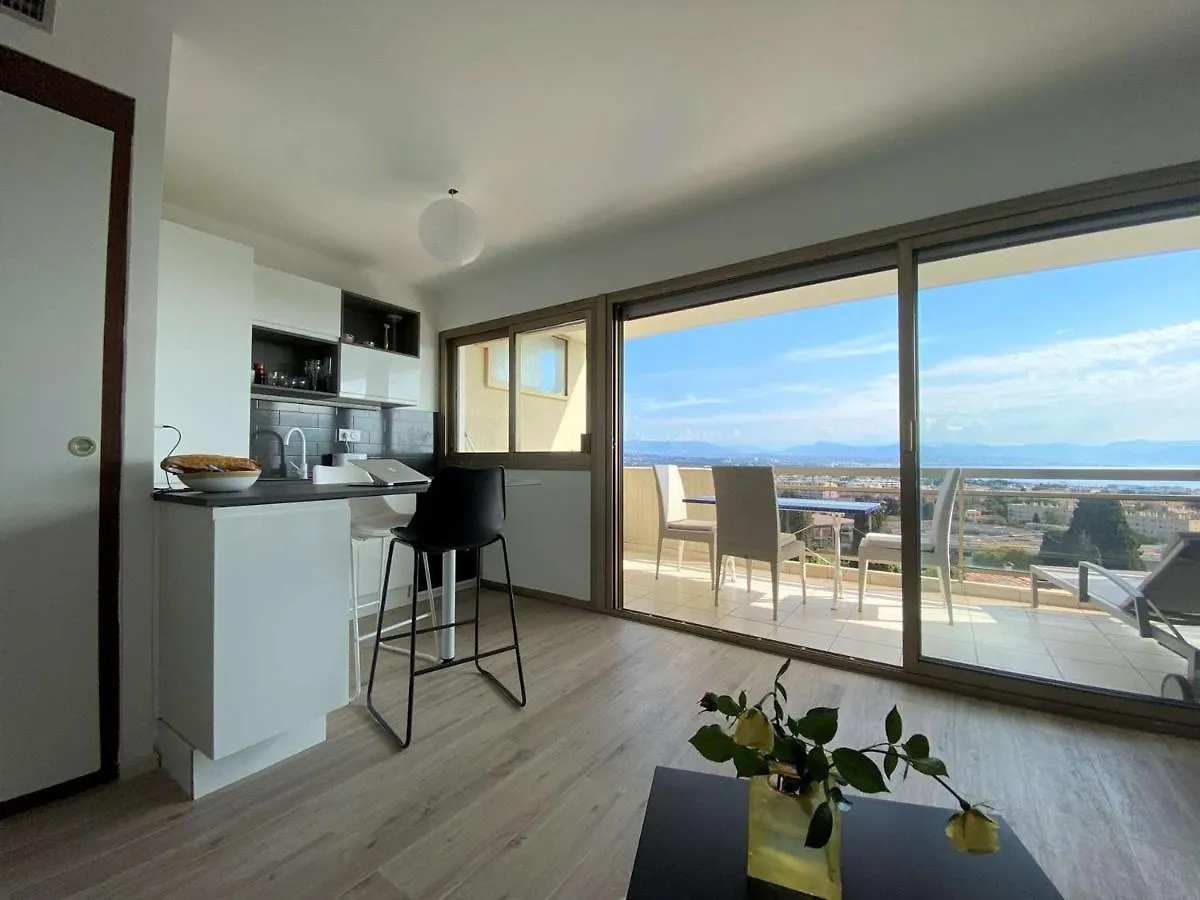 Studio Antibes, 1 pièce, 3 personnes - FR-1-252-159 Appartement