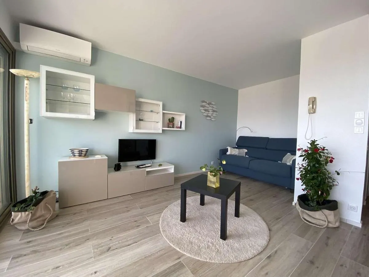 Studio Antibes, 1 pièce, 3 personnes - FR-1-252-159 0*, Antibes France