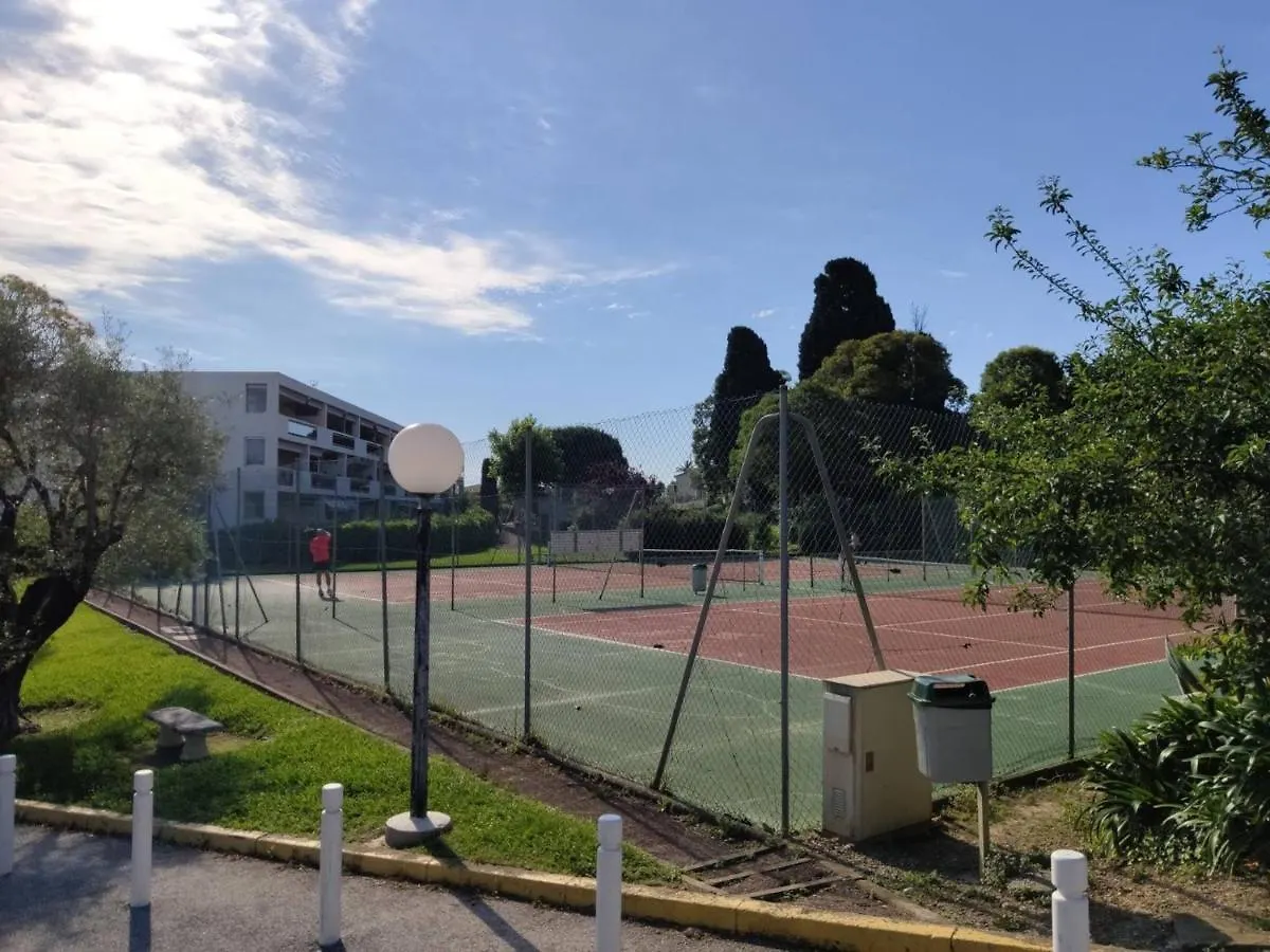 Studio Antibes, 1 pièce, 3 personnes - FR-1-252-159 0*, Antibes France