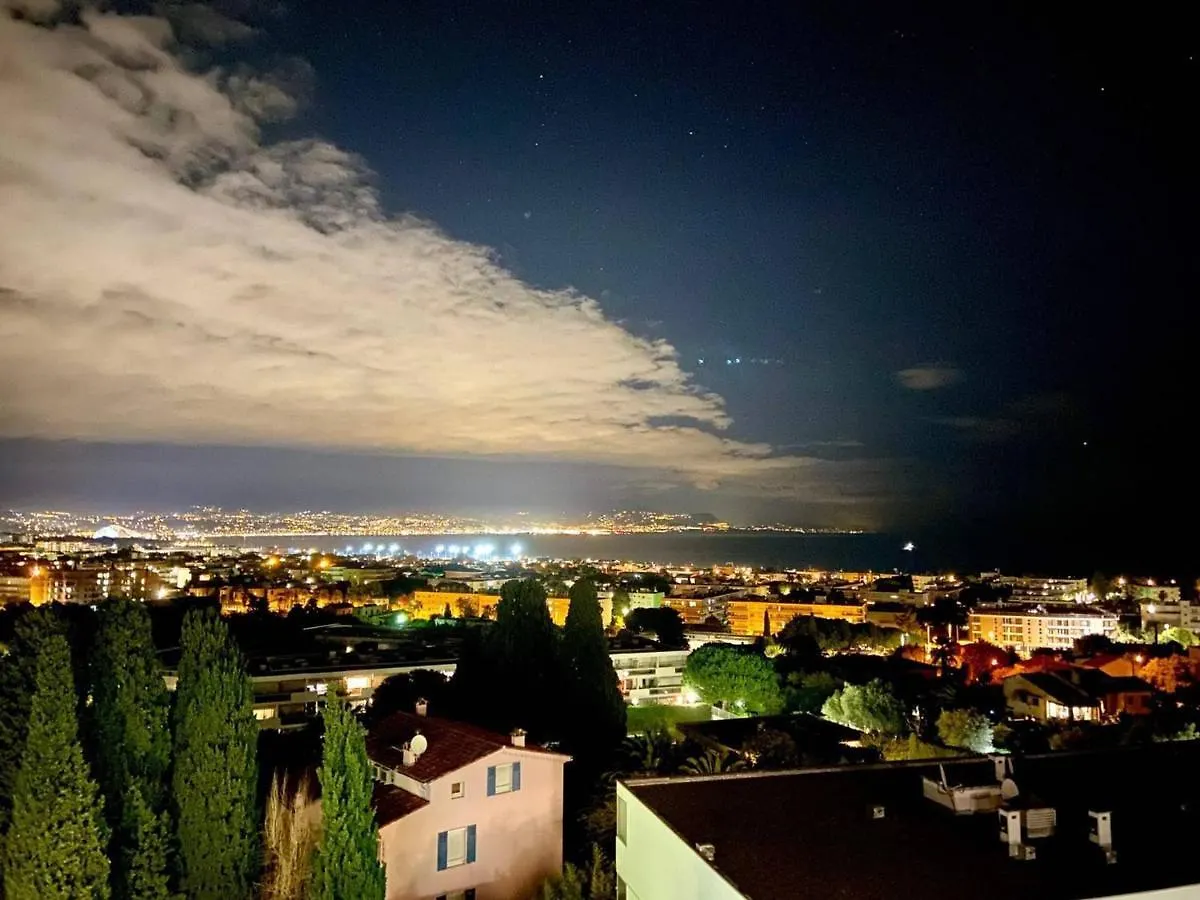 Appartement Studio Antibes, 1 pièce, 3 personnes - FR-1-252-159 France